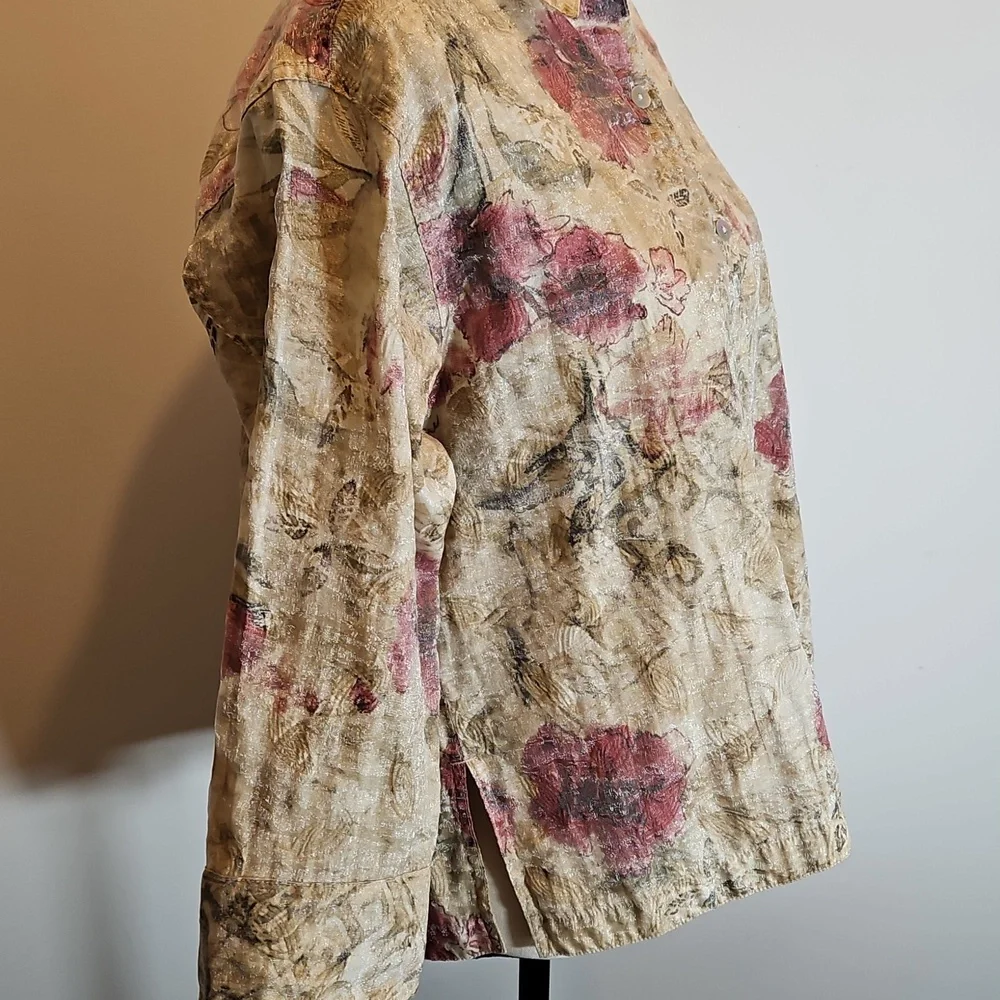 Chico's Design Shimmering Gold Floral Women's Jacket Style Shirt Size 1 #1031 - Picture 3 of 16